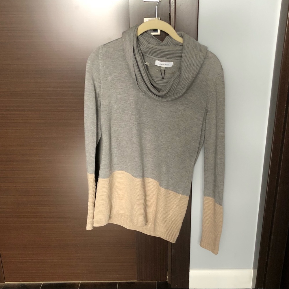 Calvin Klein sweater